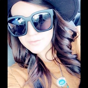 Meet your Posher, Trisha